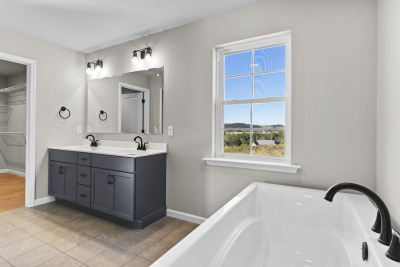 primary-tub-vanity-closet